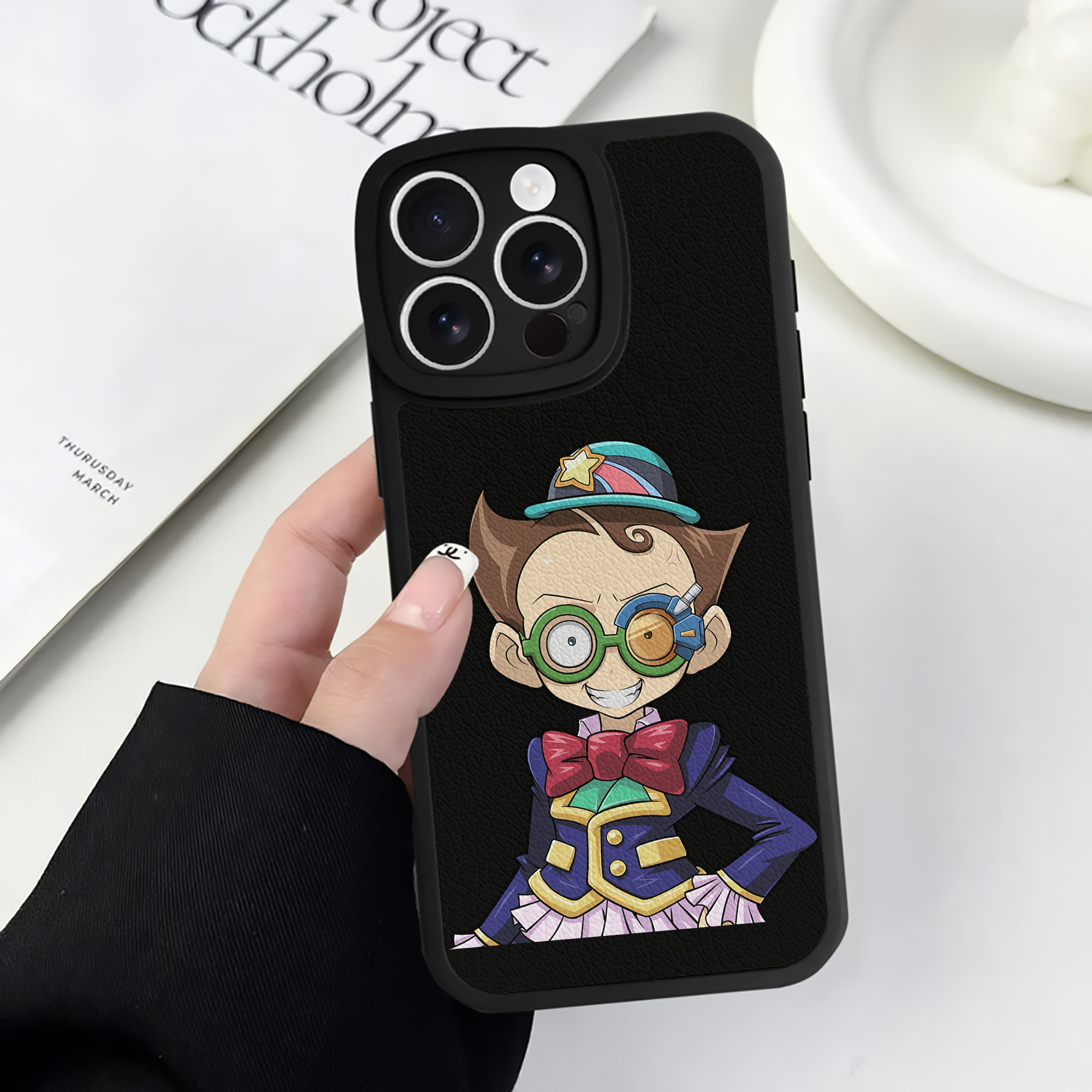 遊☆戯☆王 Yu-Gi-Oh! 【iPhone 16シリーズ対応】シリコンスマホケース（レザー調） 材質：シリコン